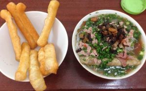 Nguyên liệu làm bún ốc Triệu Việt Vương