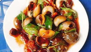 Nguyên liệu chuẩn bị làm món ốc gái Bà Rịa