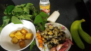 Nguyên liệu làm ốc om chuối đậu
