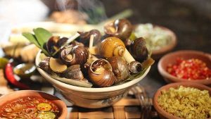 quán ốc hai lùn - Không gian và ấn tượng đầu tiên khi đến quán
